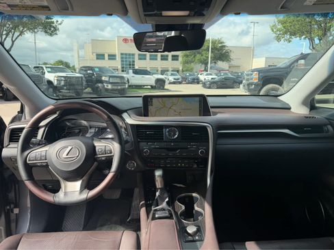 Used 2017 Lexus RX 350 FWD w/ Premium Package image 8