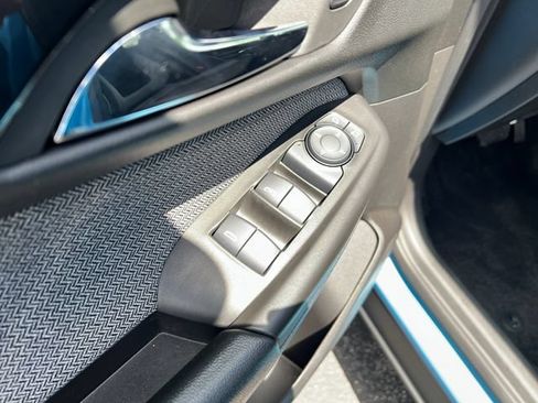 Used 2025 Chevrolet TrailBlazer LT FWD image 13