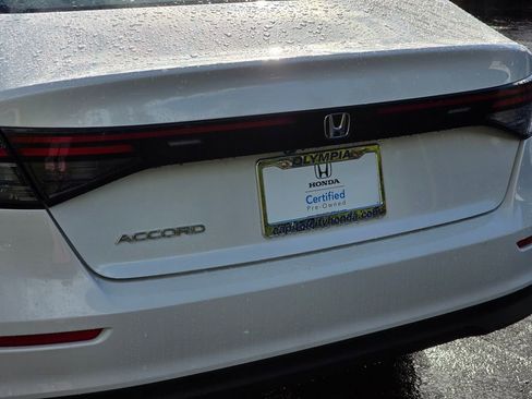 Used 2024 Honda Accord EX image 29