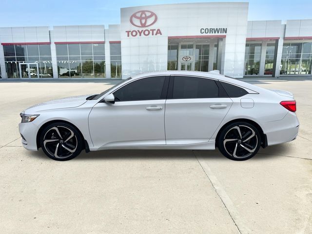 Used 2019 Honda Accord Sport image 2