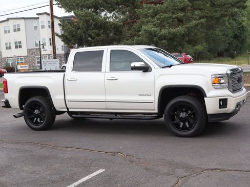 Used 2014 GMC Sierra 1500 Denali AWD/4WD image 2