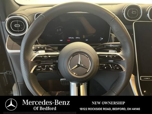 Used 2026 Mercedes-Benz GLC 300 4MATIC image 25