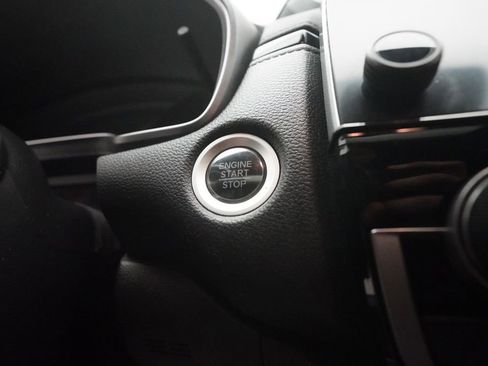 Certified 2022 Honda CR-V EX image 30