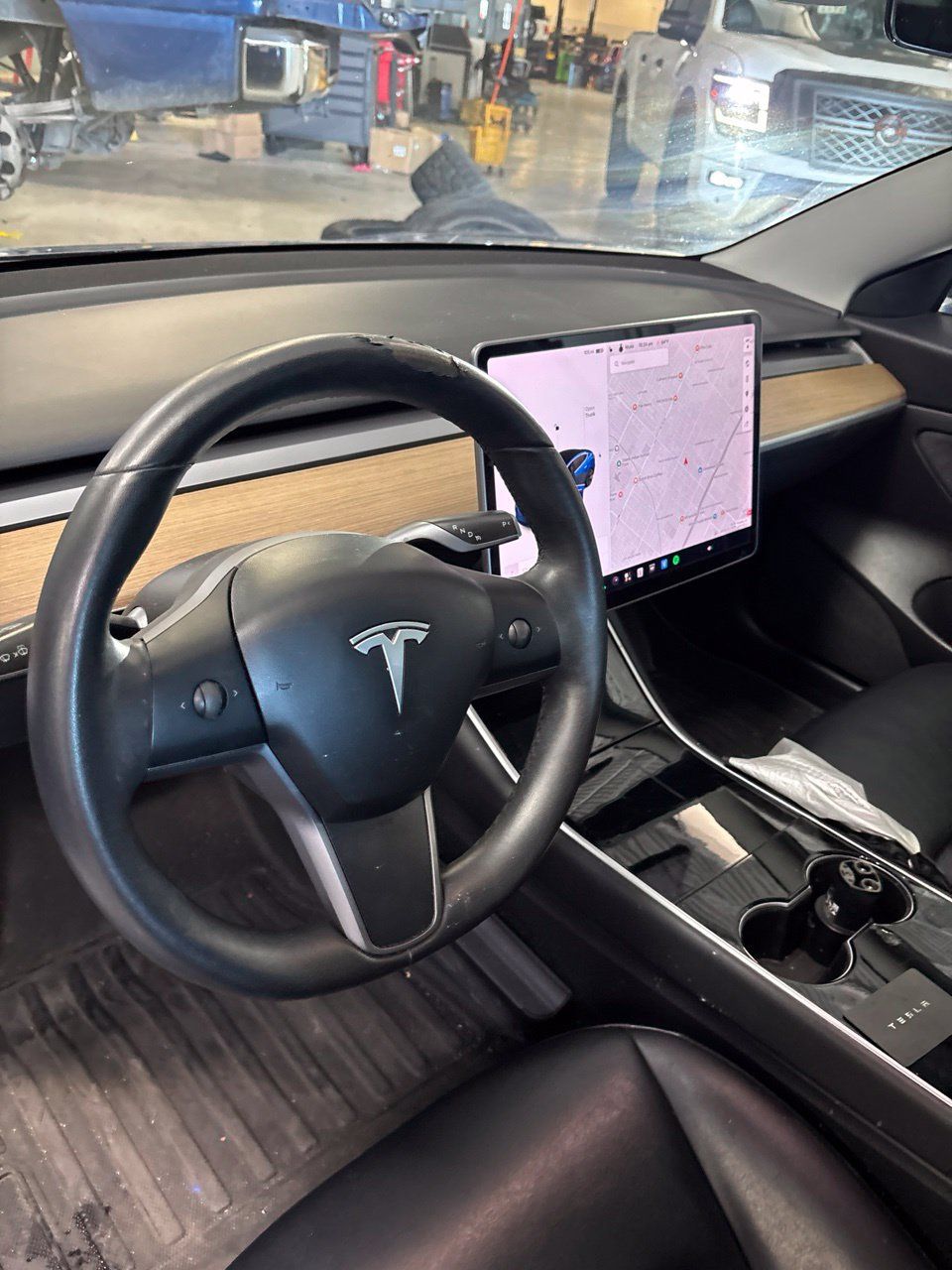 Used 2020 Tesla Model 3 Standard Range Plus RWD image 4