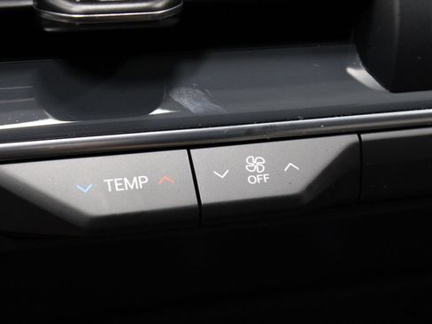 Used 2026 Kia K4 GT-Line w/ GT-Line Premium Package FWD image 5
