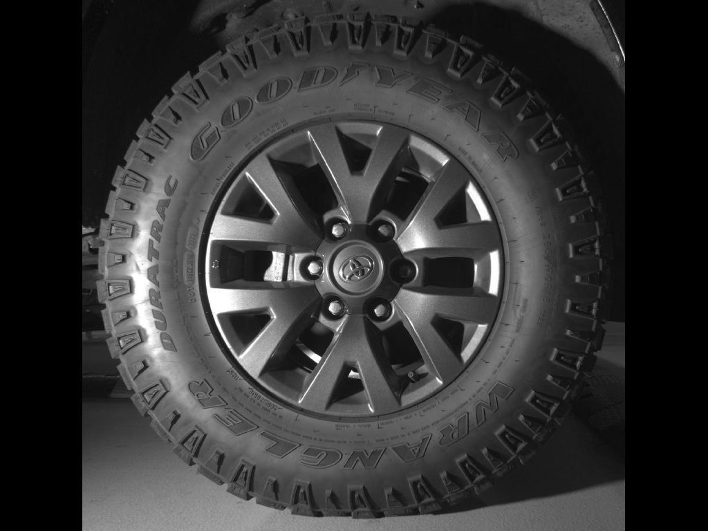Used 2023 Toyota Tacoma SR5 w/ Technology Package RWD image 9