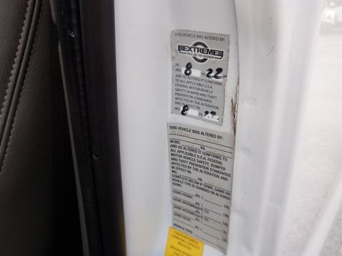 Used 2020 GMC Savana 2500 w/ Driver Convenience Package RWD image 16
