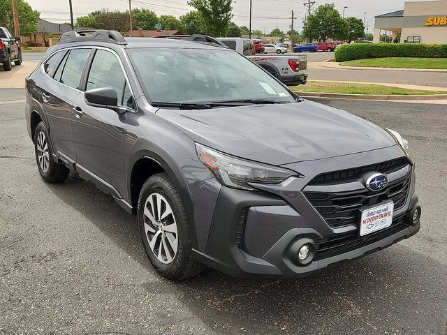 Certified 2025 Subaru Outback AWD/4WD image 6