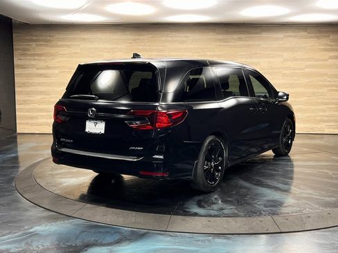 Used 2024 Honda Odyssey Sport image 8