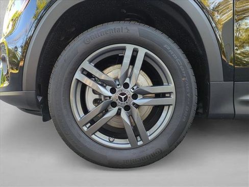 New 2026 Mercedes-Benz GLB 250 image 10