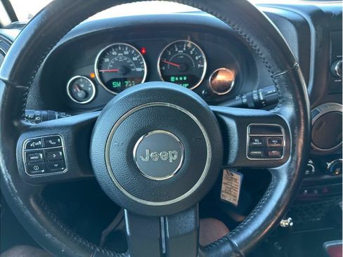 Used 2018 Jeep Wrangler Sport AWD/4WD image 24