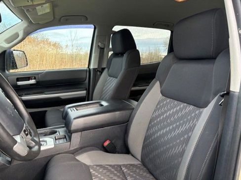 Used 2018 Toyota Tundra SR5 w/ TRD Off Road Package image 4