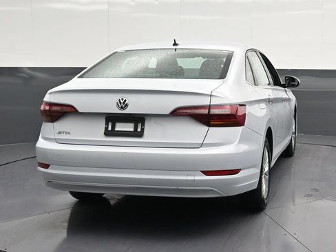 Used 2019 Volkswagen Jetta S FWD image 2