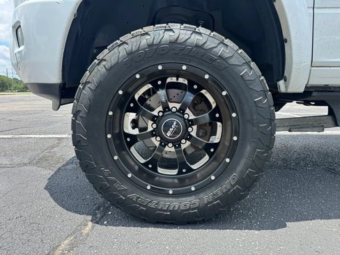 Used 2014 RAM 2500 Limited AWD/4WD image 11