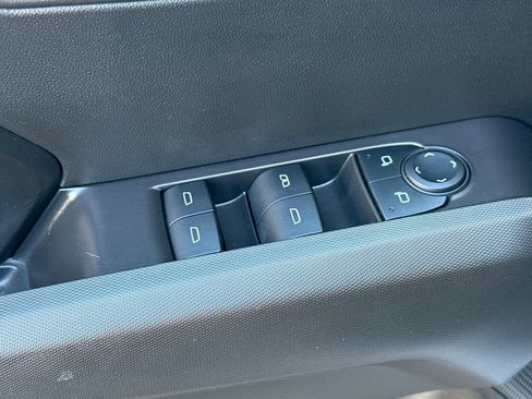 Certified 2024 Chevrolet Colorado LT image 12