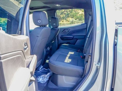 New 2026 GMC Canyon Elevation w/ Technology Package RWD image 10