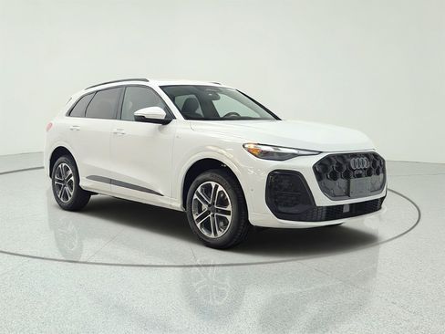 New 2026 Audi Q5 2.0T AWD/4WD image 3