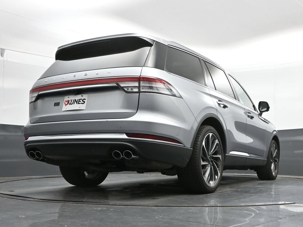 Used 2022 Lincoln Aviator Reserve w/ Equipment Group 201A AWD/4WD image 41
