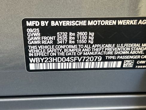 Used 2025 BMW i4 eDrive40 w/ Premium Package image 17