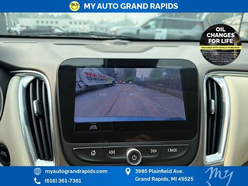 Used 2024 Chevrolet Malibu LT FWD image 22
