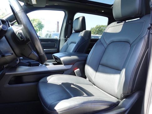 Used 2021 RAM 1500 Sport w/ Leather & Sound Group AWD/4WD image 18