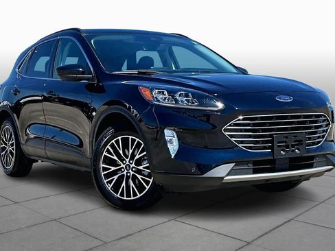 Used 2021 Ford Escape Titanium w/ Titanium Premium Package image 3