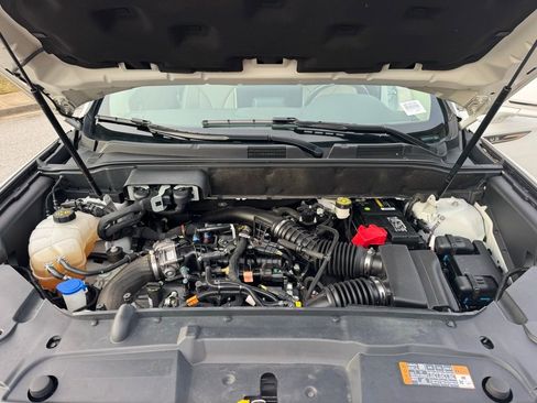 Used 2021 Lincoln Nautilus Reserve w/ Equipment Group 201A image 17