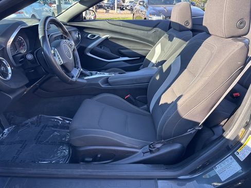Used 2016 Chevrolet Camaro LT image 21