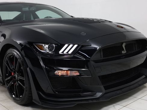 Used 2020 Ford Mustang Shelby GT500 w/ Technology Package RWD image 38