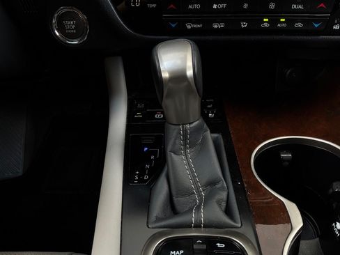 Used 2018 Lexus RX 350 FWD w/ Premium Package image 30