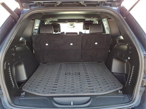 Used 2021 Jeep Grand Cherokee Limited X image 7