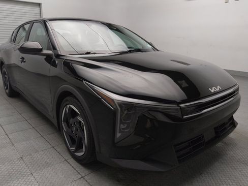 Used 2025 Kia K4 EX FWD image 13
