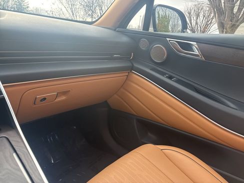 Used 2024 Genesis GV80 2.5T w/ Advanced Package image 23