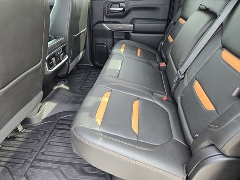 Used 2020 GMC Sierra 1500 AT4 w/ AT4 Premium Package image 29