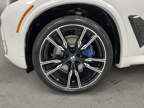 New 2026 BMW X5 M60i image 12