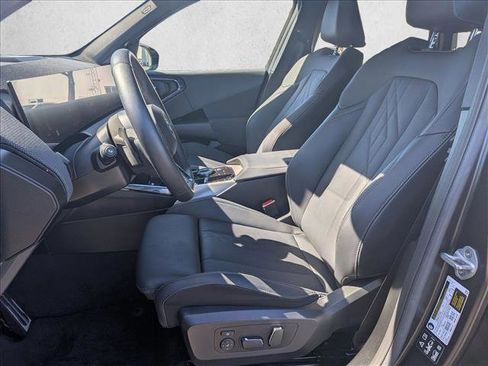 Used 2025 BMW X3 xDrive30i w/ M Sport Package AWD/4WD image 15