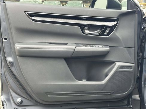 Used 2024 Honda CR-V EX-L image 16