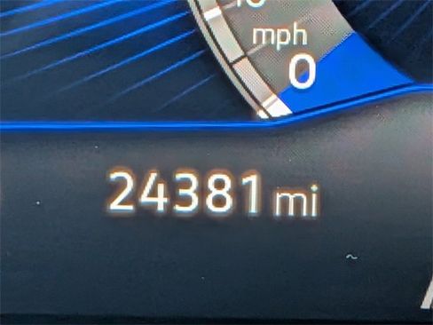 Certified 2024 Volkswagen Taos SE image 35