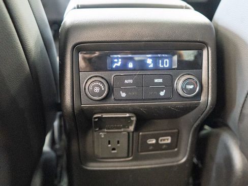 Used 2020 GMC Acadia Denali image 12