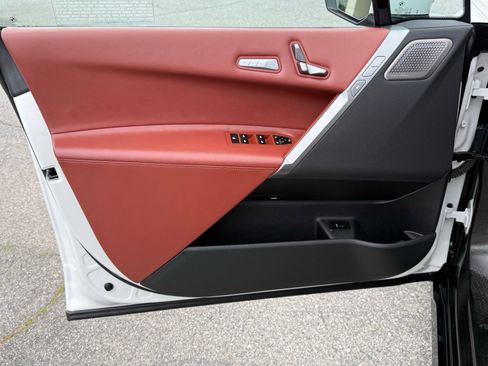 Used 2025 BMW iX M60 image 20