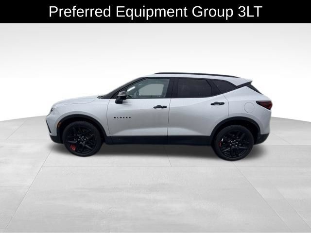 Used 2020 Chevrolet Blazer LT w/ Redline Edition AWD/4WD image 4