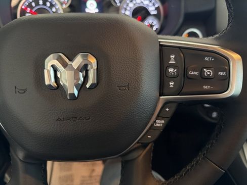 New 2026 RAM 1500 Big Horn AWD/4WD image 14