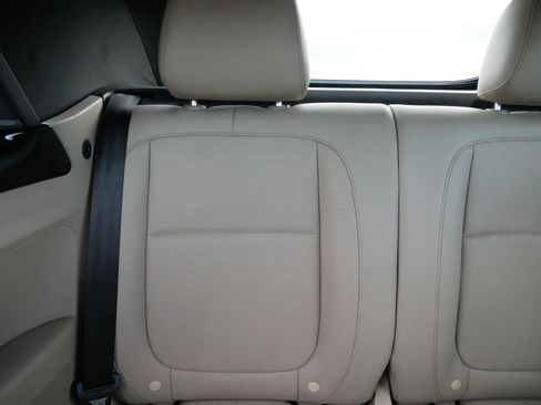 Used 2015 Volkswagen Beetle R-Line image 12