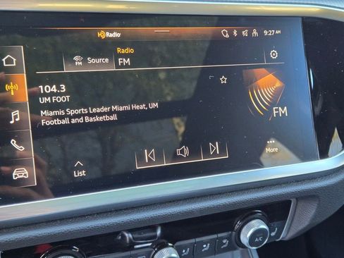 Used 2025 Audi Q3 2.0T Premium image 19