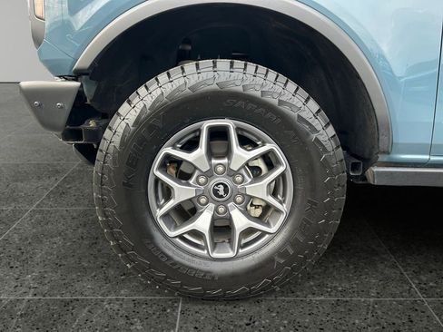 Used 2022 Ford Bronco Badlands AWD/4WD image 5