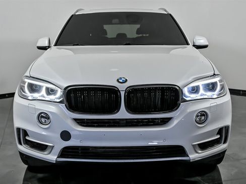 Used 2017 BMW X5 xDrive35i w/ Premium Package AWD/4WD image 4