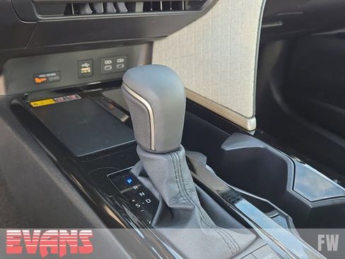 Used 2026 Toyota Camry XLE w/ Premium Plus Package image 13