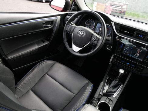 Certified 2019 Toyota Corolla XSE FWD image 9
