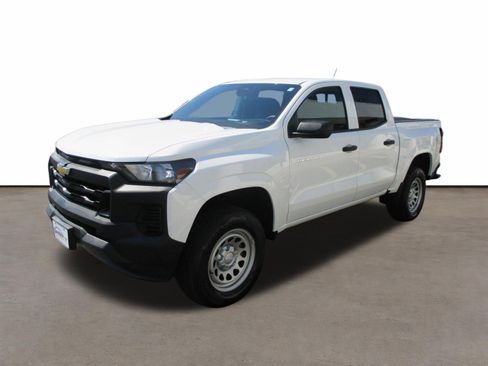 Used 2023 Chevrolet Colorado W/T w/ WT Convenience Package RWD image 7