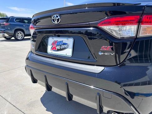 Used 2026 Toyota Corolla SE FWD image 13